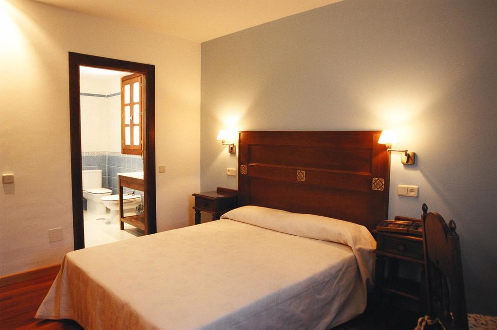 Casa De Aldea La Pumariega Hotel Caces Ngoại thất bức ảnh