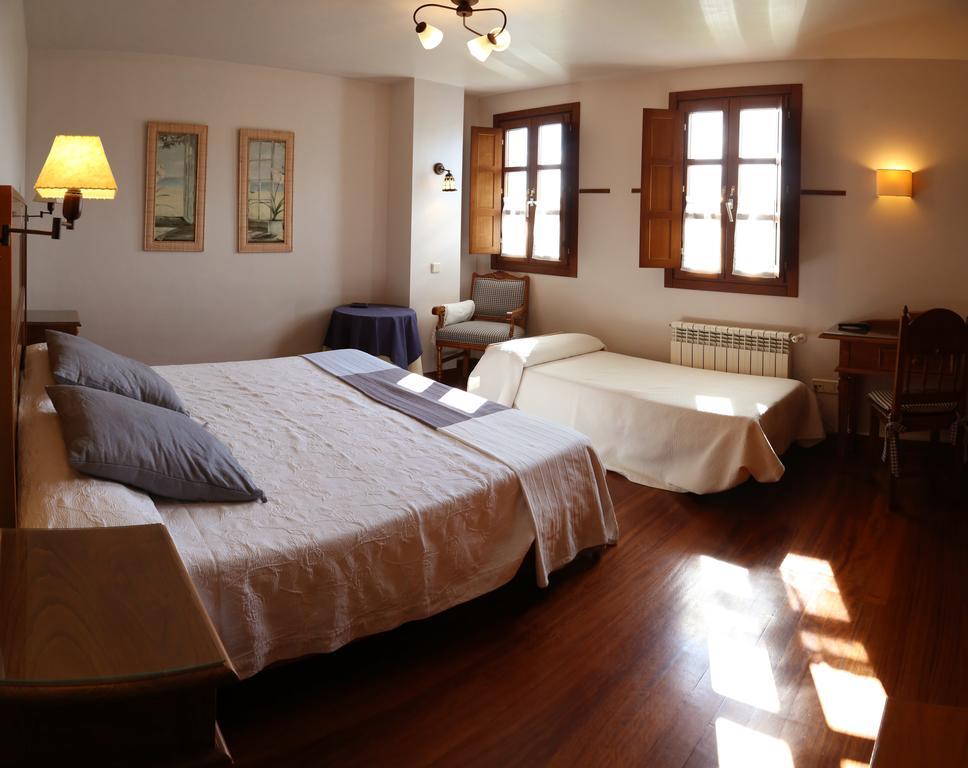 Casa De Aldea La Pumariega Hotel Caces Ngoại thất bức ảnh